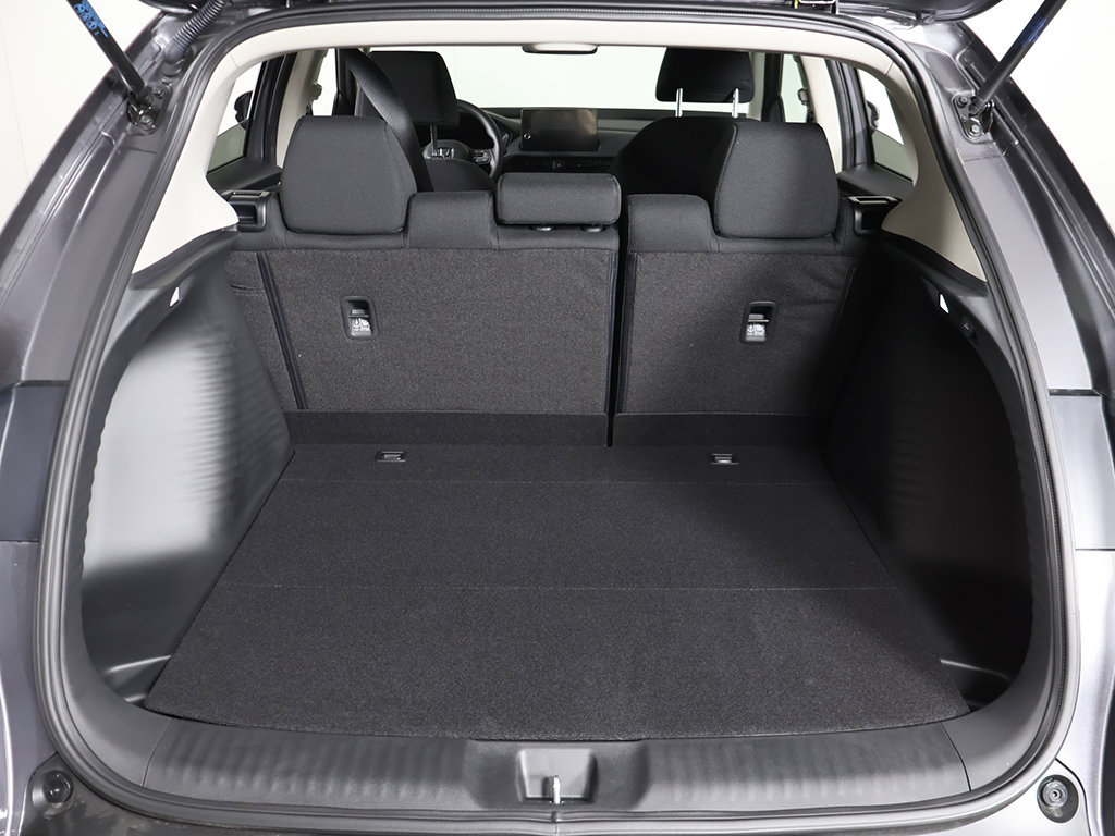 Used 2027 Honda HR-V LX image 16