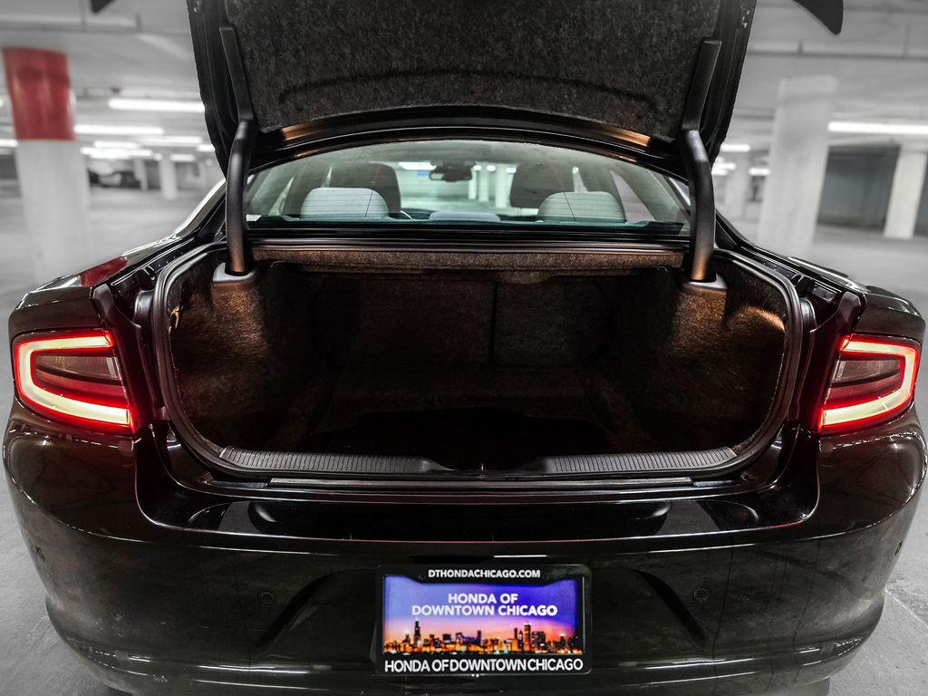 Used 2020 Dodge Charger SXT w/ Blacktop Package AWD/4WD image 9