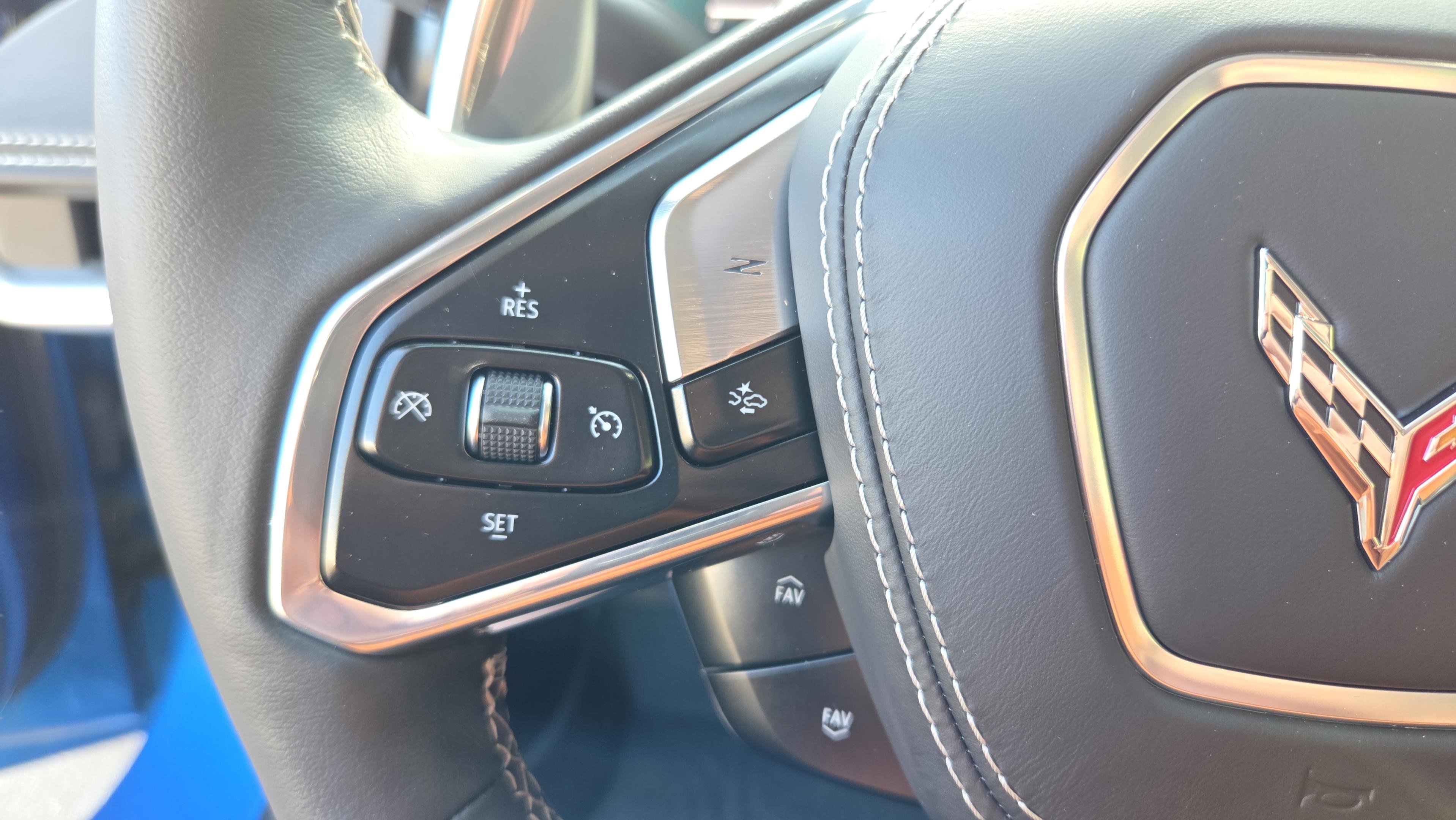 Used 2024 Chevrolet Corvette Stingray Premium Conv RWD image 28