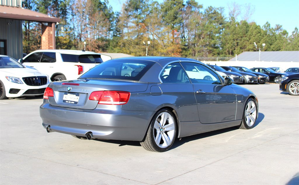 Used 2008 BMW 335i Convertible image 13