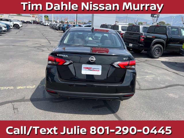 Used 2024 Nissan Versa SV FWD image 10