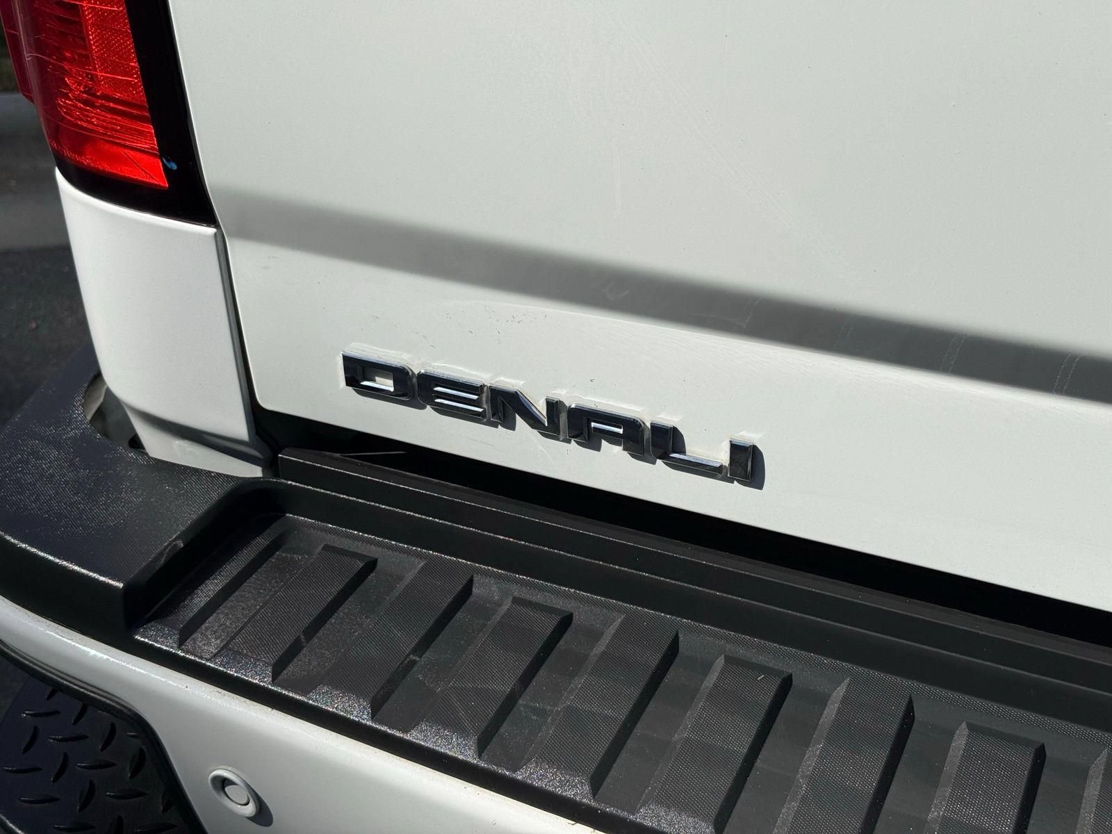 Used 2019 GMC Sierra 3500 Denali w/ Duramax Plus Package AWD/4WD image 11