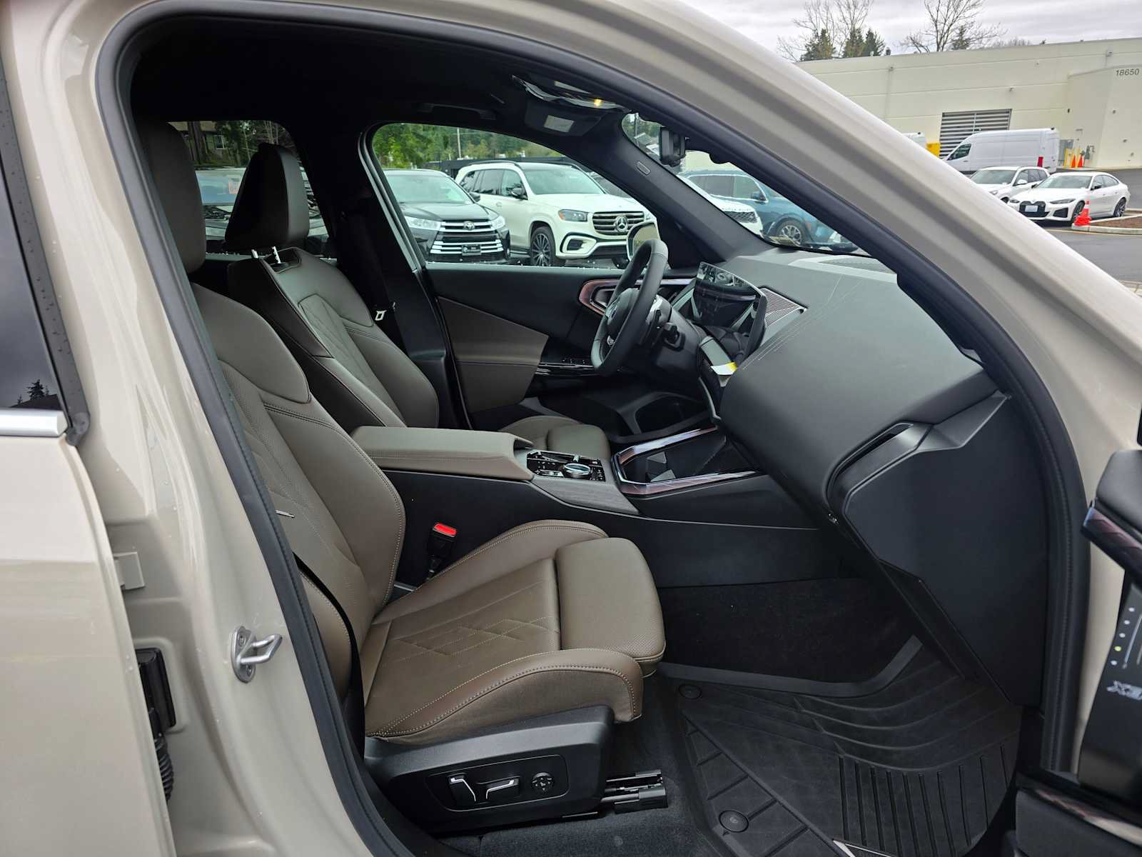 Used 2026 BMW X3 xDrive30i w/ Convenience Package AWD/4WD image 10