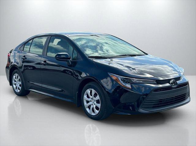 Certified 2026 Toyota Corolla LE FWD image 3