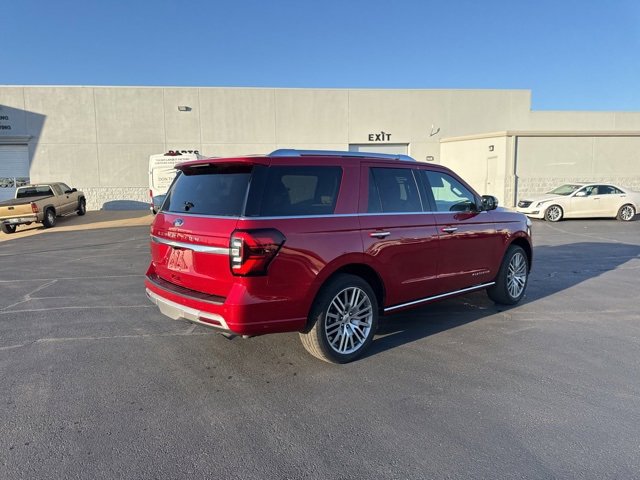 Used 2022 Ford Expedition Platinum image 5