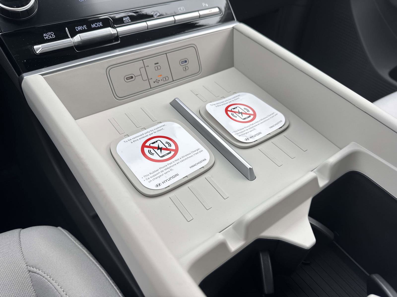 New 2026 Hyundai Santa Fe SE image 10