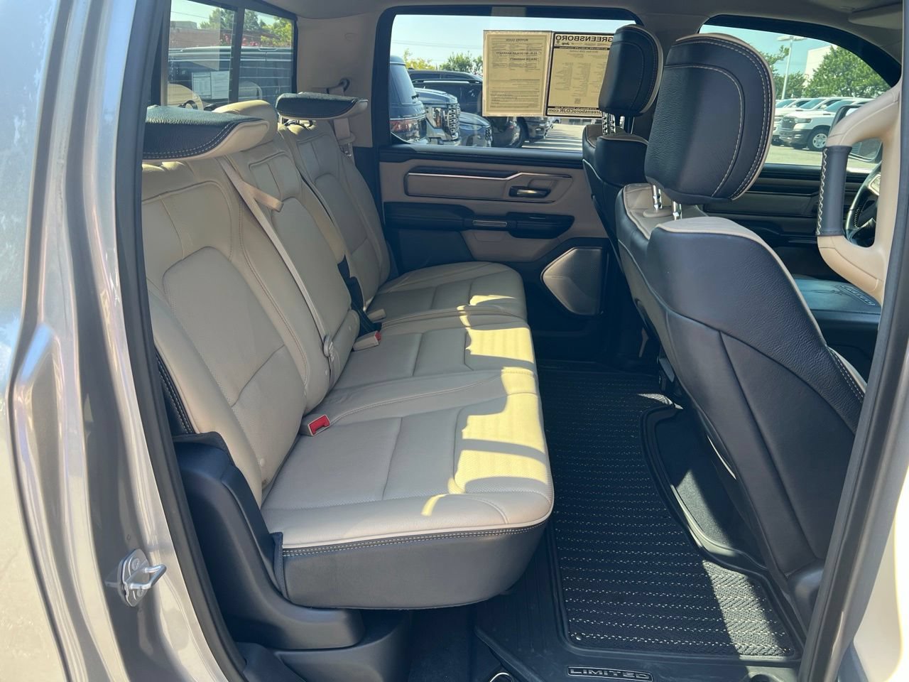 Used 2019 RAM 1500 Limited AWD/4WD image 16