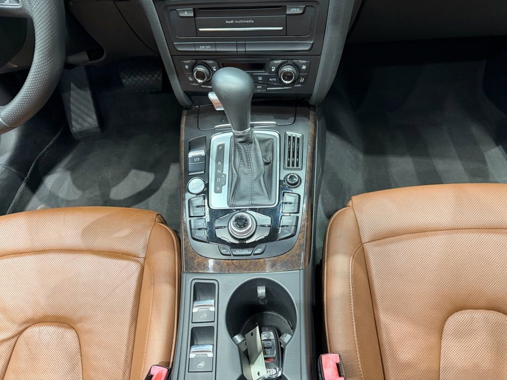 Used 2010 Audi A5 2.0T Premium image 43