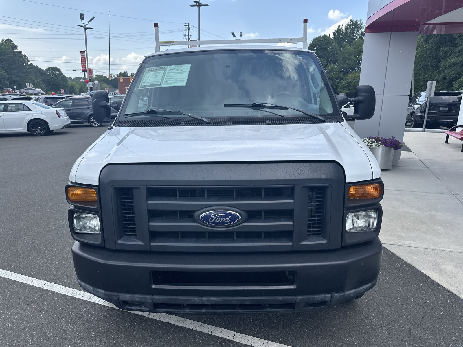 Used 2014 Ford E-250 and Econoline 250 w/ Commercial Cargo Van Package RWD image 3