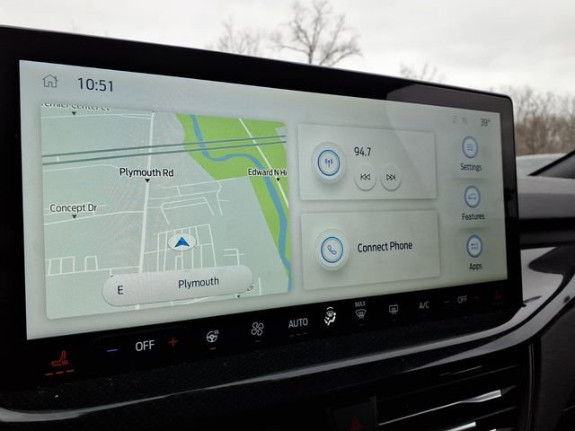 Used 2024 Ford Escape ST-Line w/ Tech Pack #1 image 16