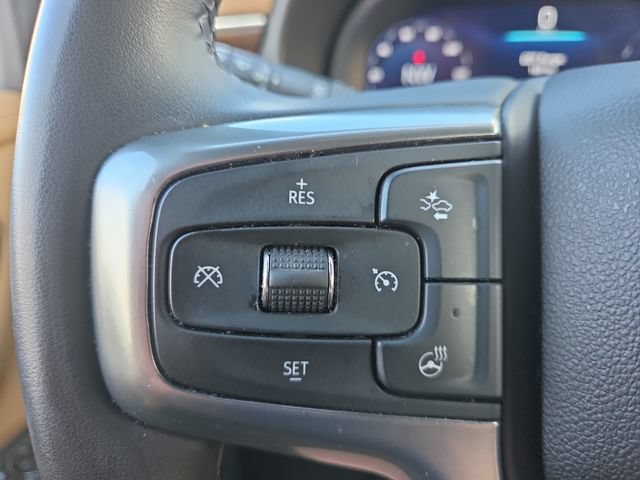 Used 2024 Chevrolet Suburban Premier w/ Max Trailering Package AWD/4WD image 15
