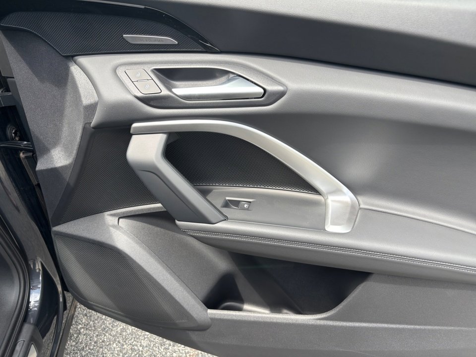 New 2025 Audi Q5 Premium Plus image 31