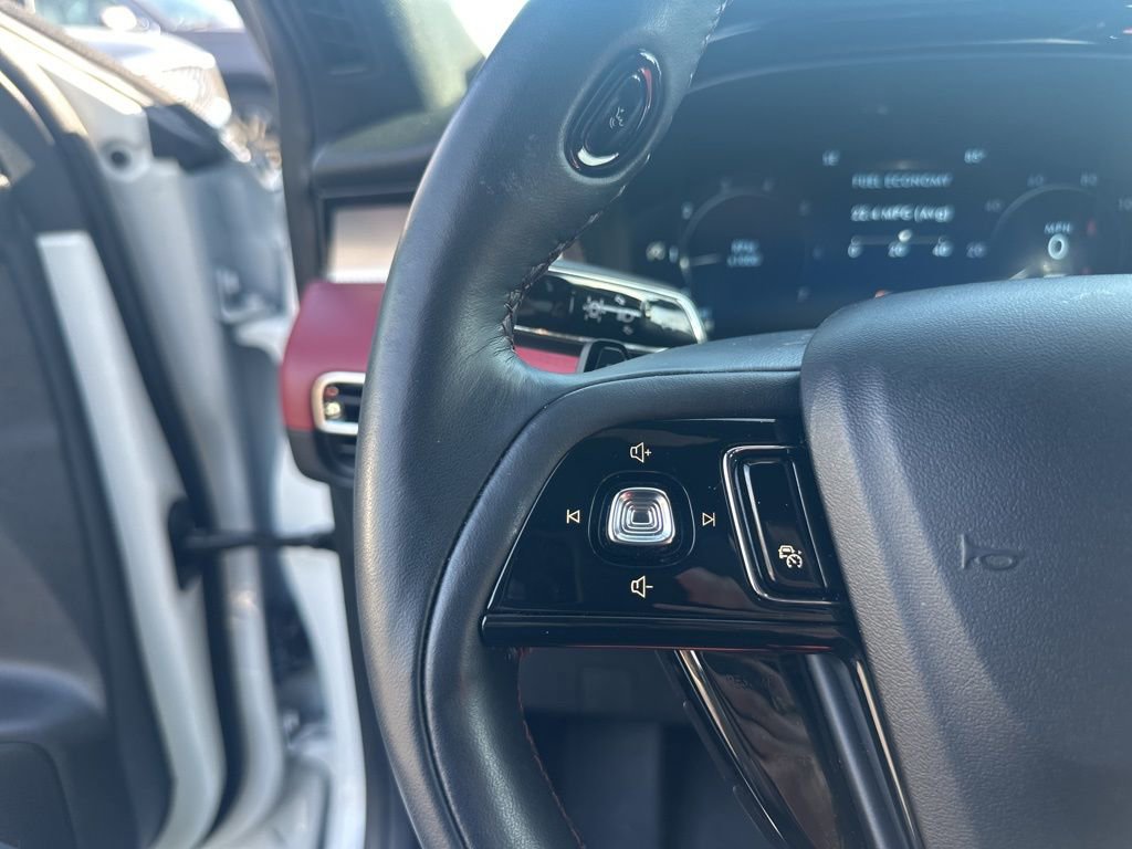 Used 2023 Lincoln Corsair Reserve w/ Equipment Group 201A image 26