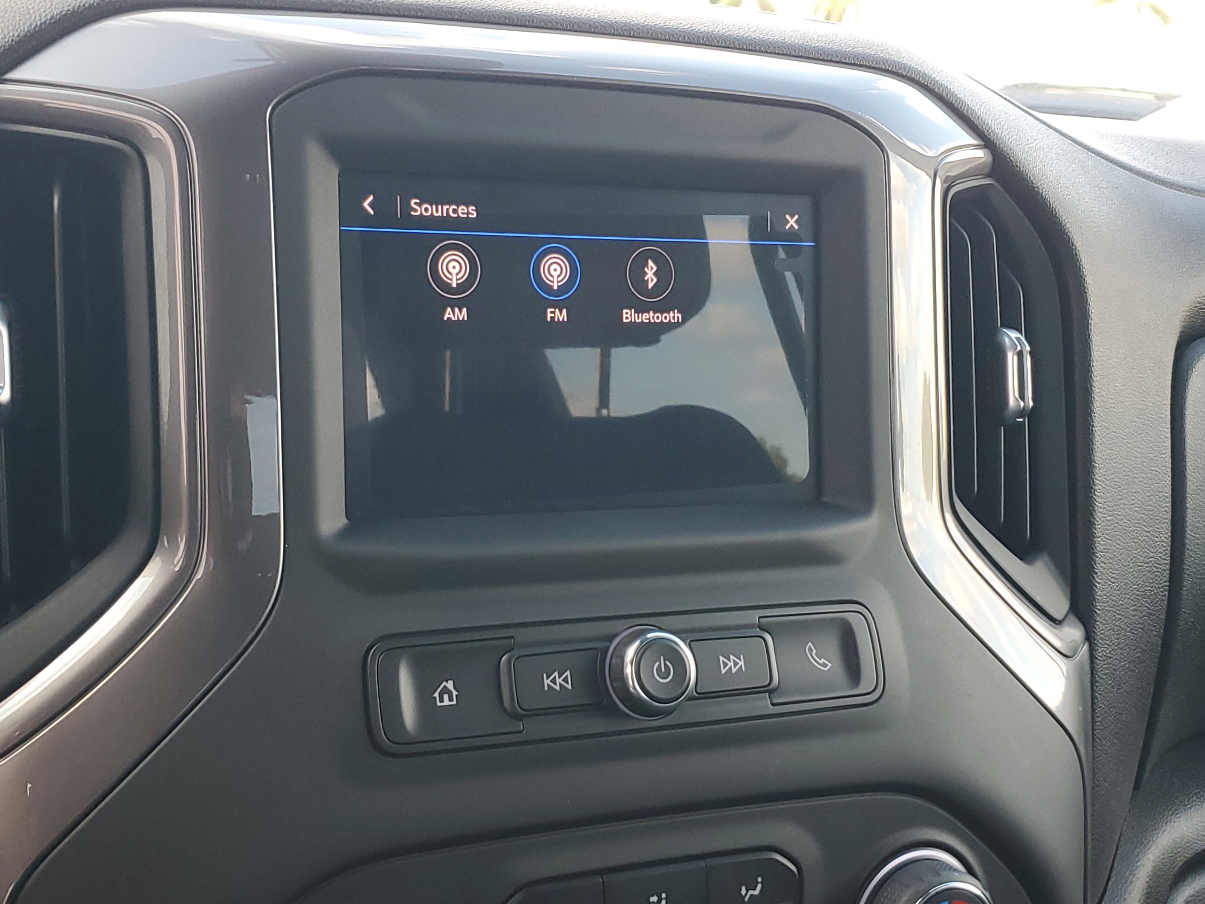 Used 2024 Chevrolet Silverado 1500 W/T w/ WT Value Package image 10