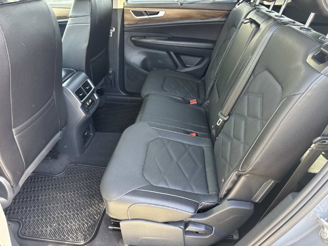 Certified 2025 Volkswagen Atlas SE AWD/4WD image 26