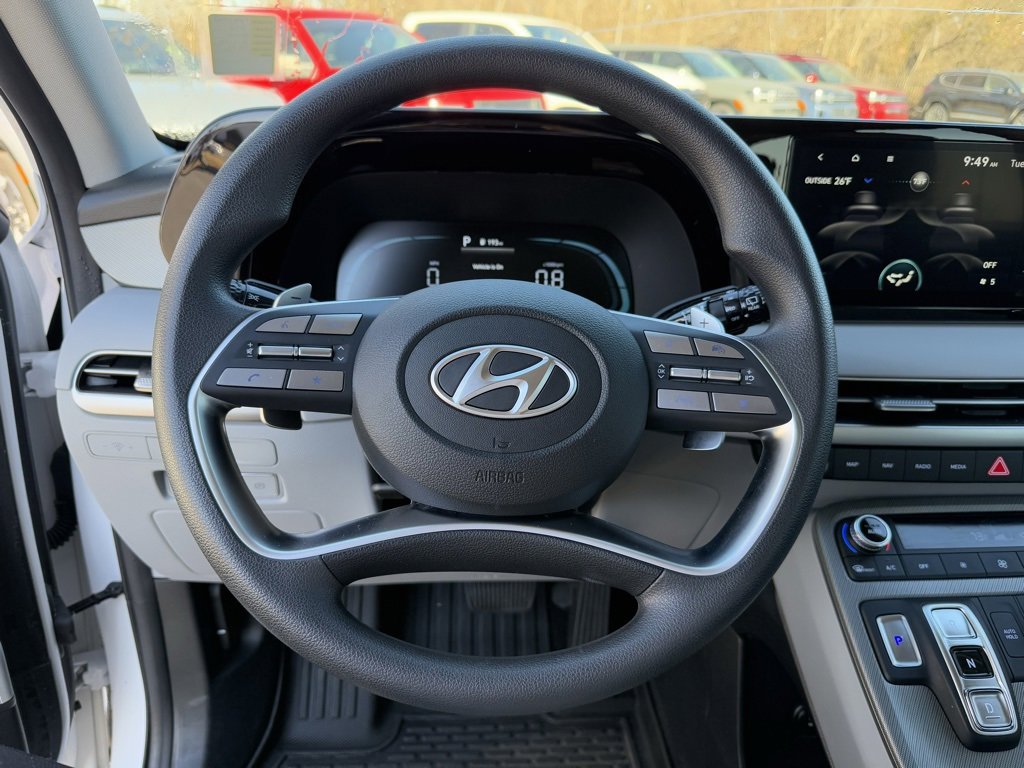 Used 2024 Hyundai Palisade SE image 11