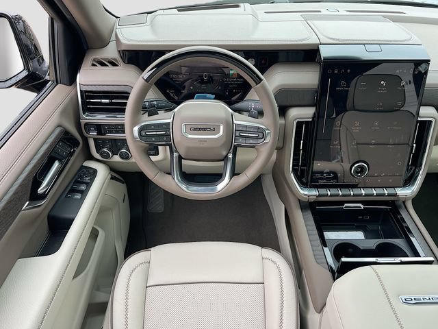 New 2026 GMC Yukon XL Denali w/ Denali Reserve Package AWD/4WD image 16