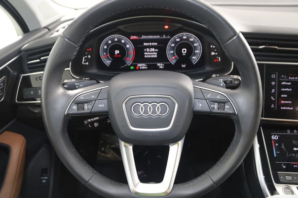 Used 2023 Audi Q7 3.0T Premium Plus w/ Premium Plus Package AWD/4WD image 36
