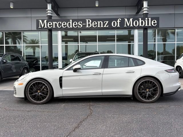 Used 2022 Porsche Panamera