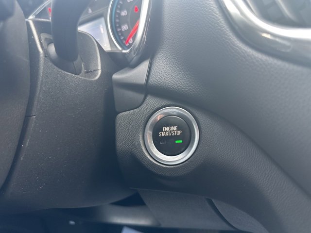 Used 2019 Chevrolet Equinox LT w/ Driver Convenience Package image 20