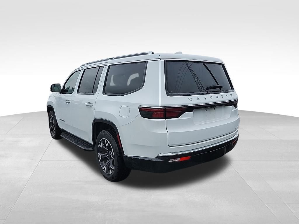 Used 2023 Jeep Wagoneer Series III w/ Preferred Equipment Group image 9
