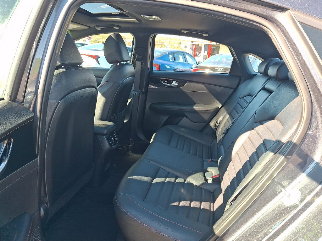 Used 2023 Kia Forte GT w/ GT2 Package FWD image 12