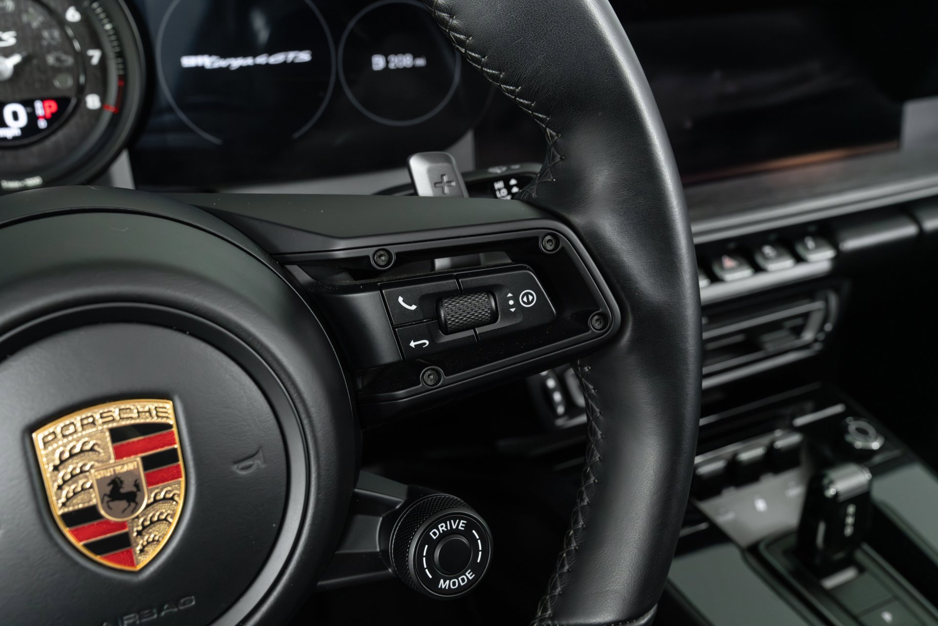 Used 2024 Porsche 911 Targa 4 GTS image 28