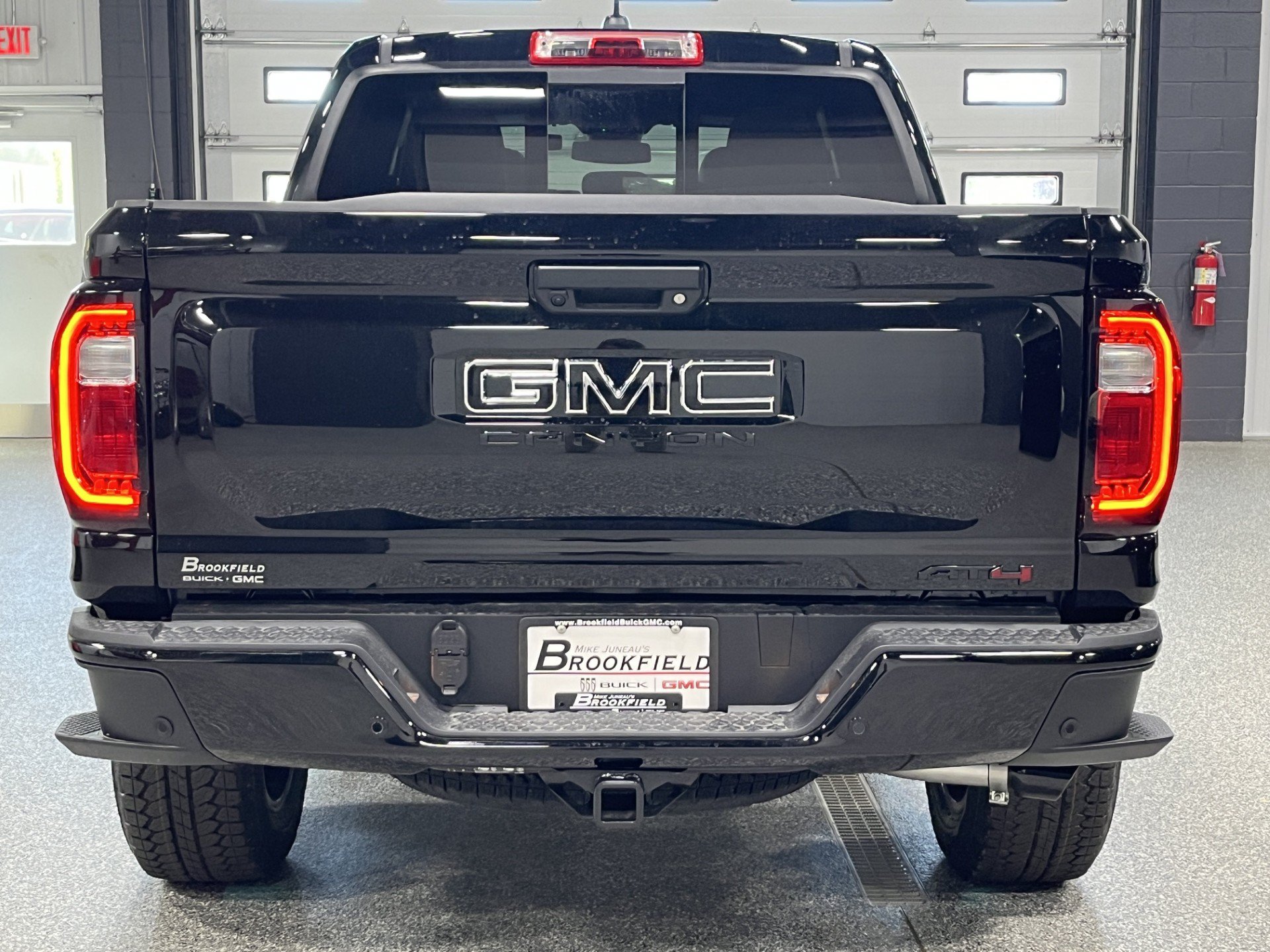 New 2026 GMC Canyon AT4 w/ Nightfall Essentials Package AWD/4WD image 4