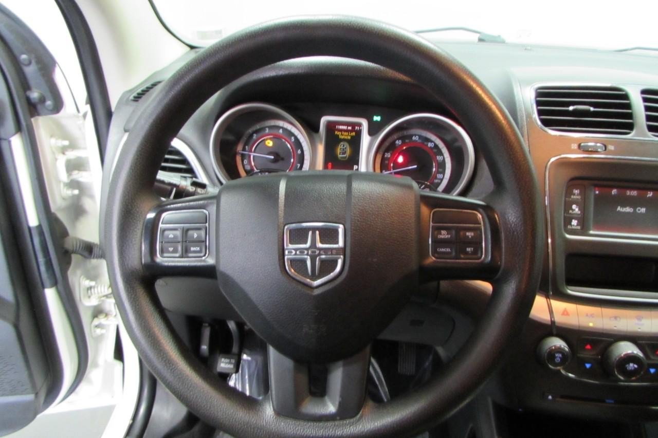 Used 2017 Dodge Journey SE FWD image 14