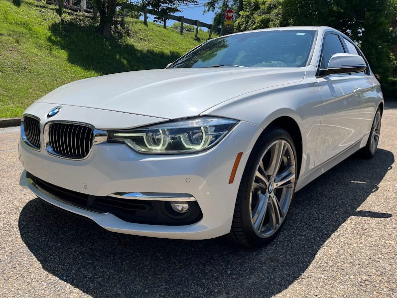 Used 2018 BMW 340i xDrive Sedan w/ Premium Package AWD/4WD image 35