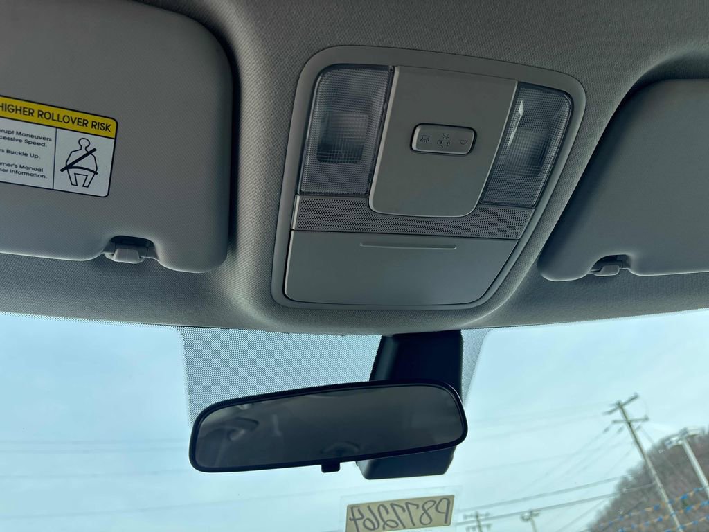 Used 2023 Kia Soul LX w/ LX Technology Package image 19