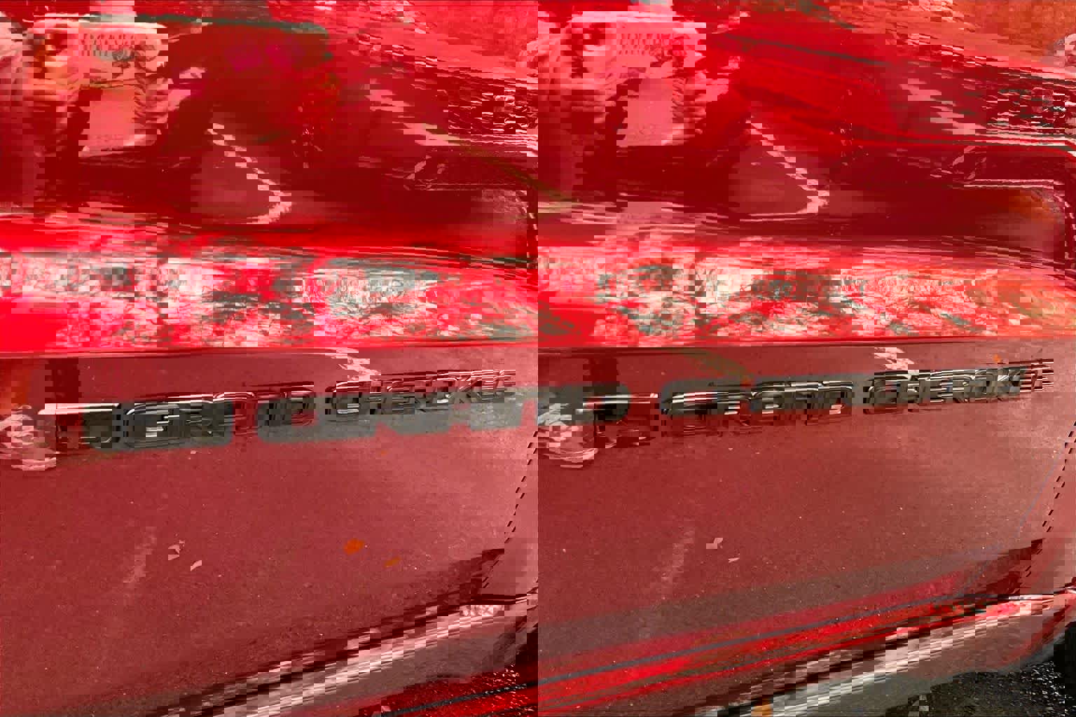 Used 2022 Jeep Grand Cherokee Laredo X image 9