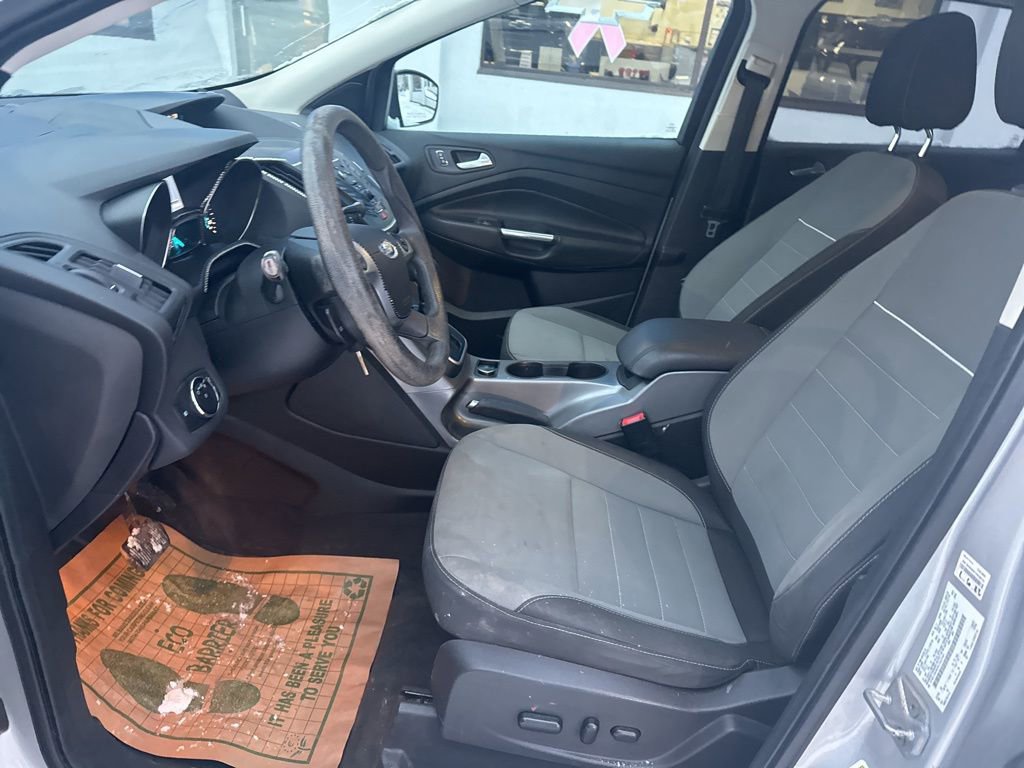 Used 2014 Ford Escape SE image 16