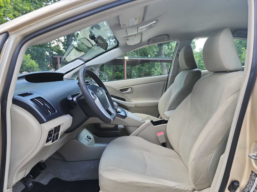 Used 2010 Toyota Prius Two FWD image 13