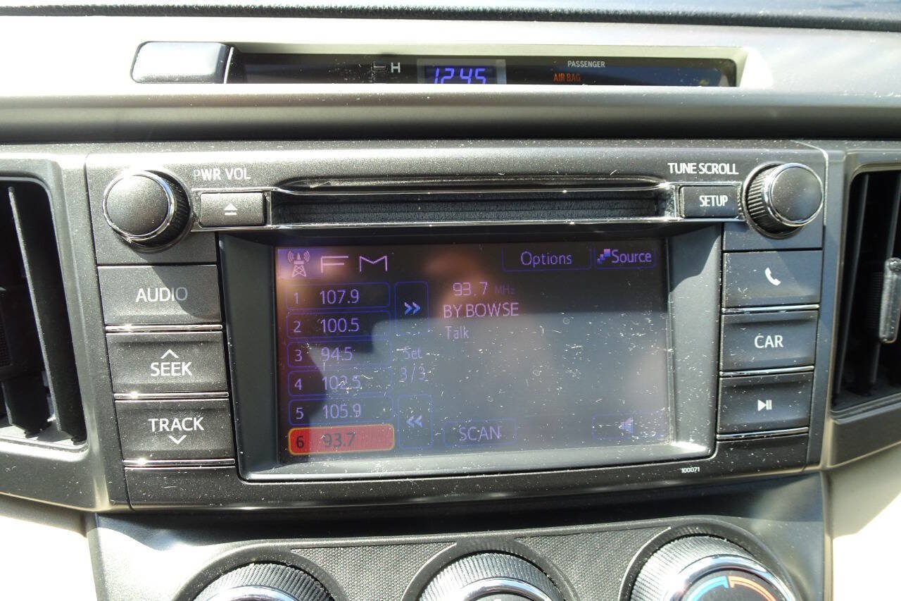 Used 2013 Toyota RAV4 LE AWD/4WD image 24