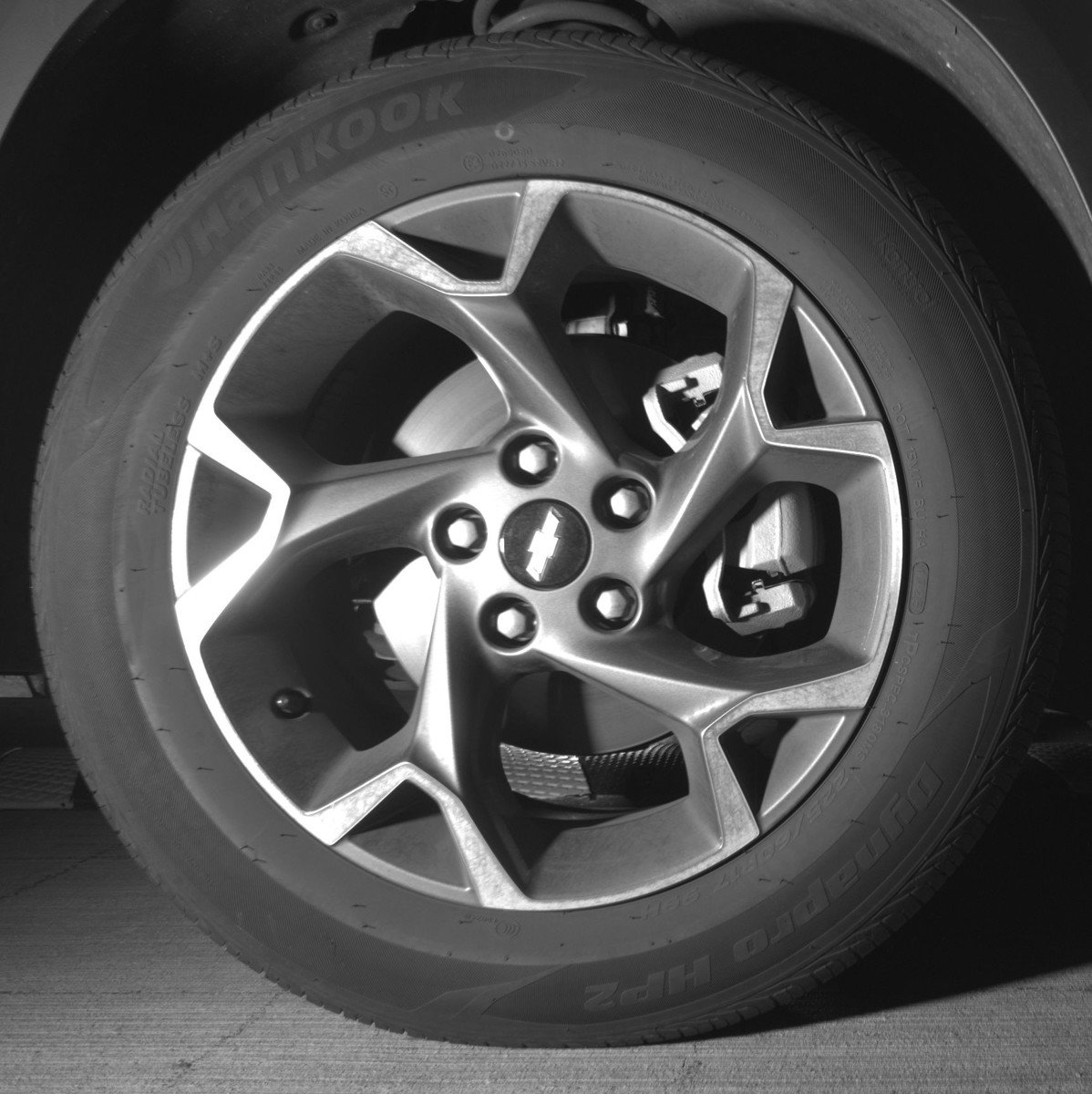 Used 2025 Chevrolet Trax LT FWD image 13