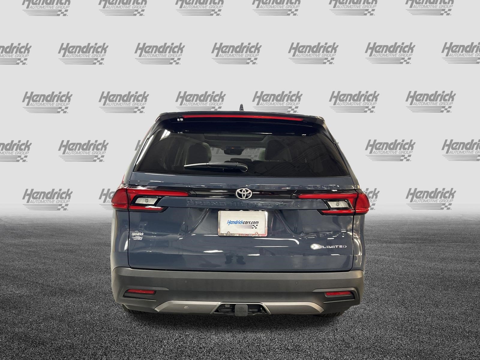 Used 2026 Toyota Grand Highlander FWD image 9