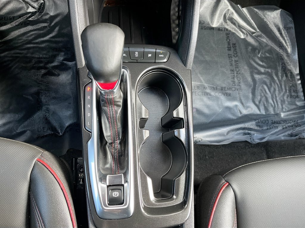 Used 2025 Chevrolet TrailBlazer RS AWD/4WD image 16