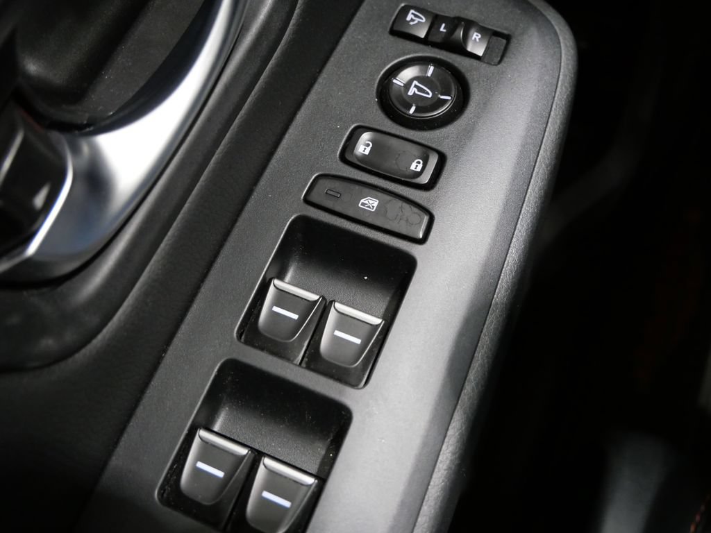 Used 2024 Honda Pilot TrailSport image 10