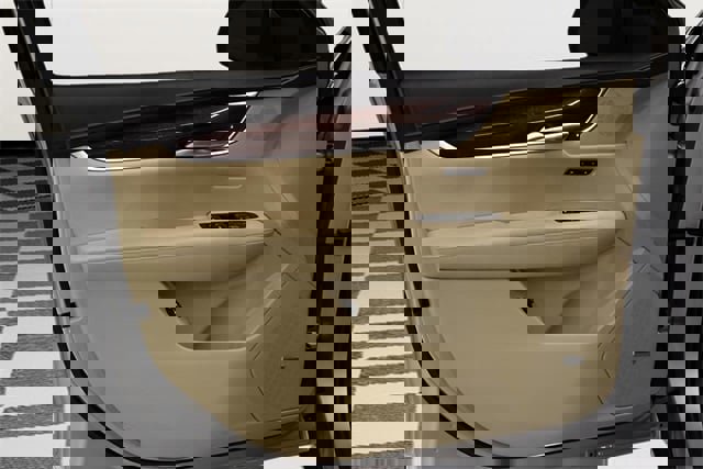 Used 2018 Cadillac XT5 Premium Luxury image 25