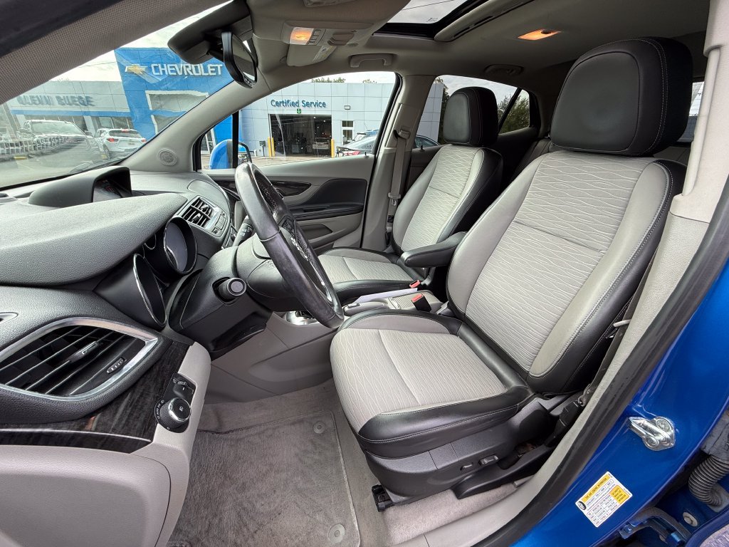 Certified 2016 Buick Encore Sport Touring FWD image 17