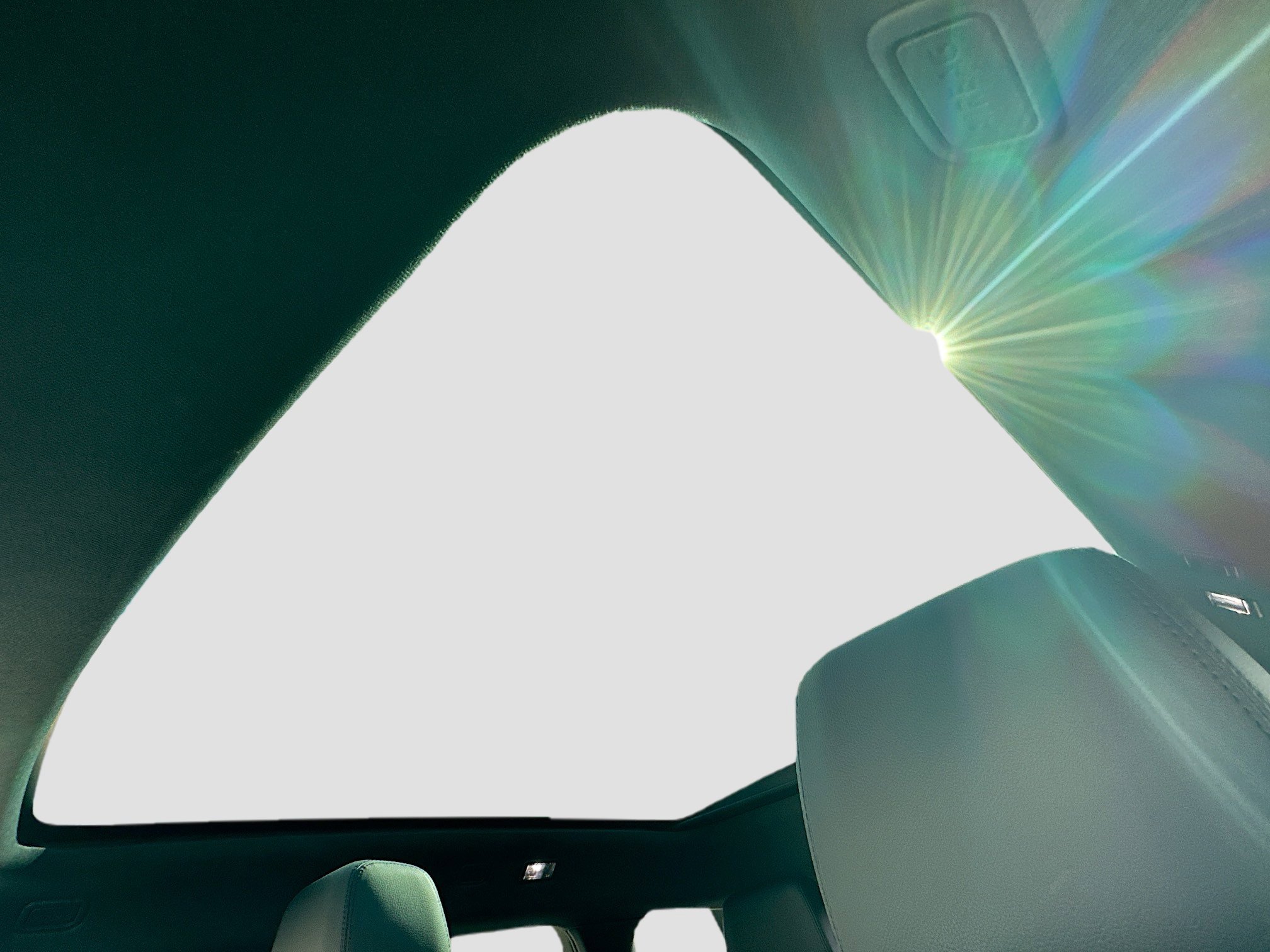 Used 2022 Land Rover Range Rover Evoque R-Dynamic SE image 20