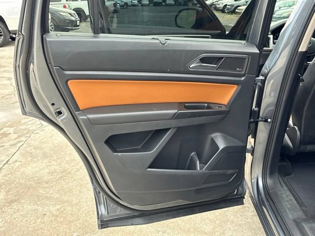 Used 2018 Volkswagen Atlas SEL Premium AWD/4WD image 34