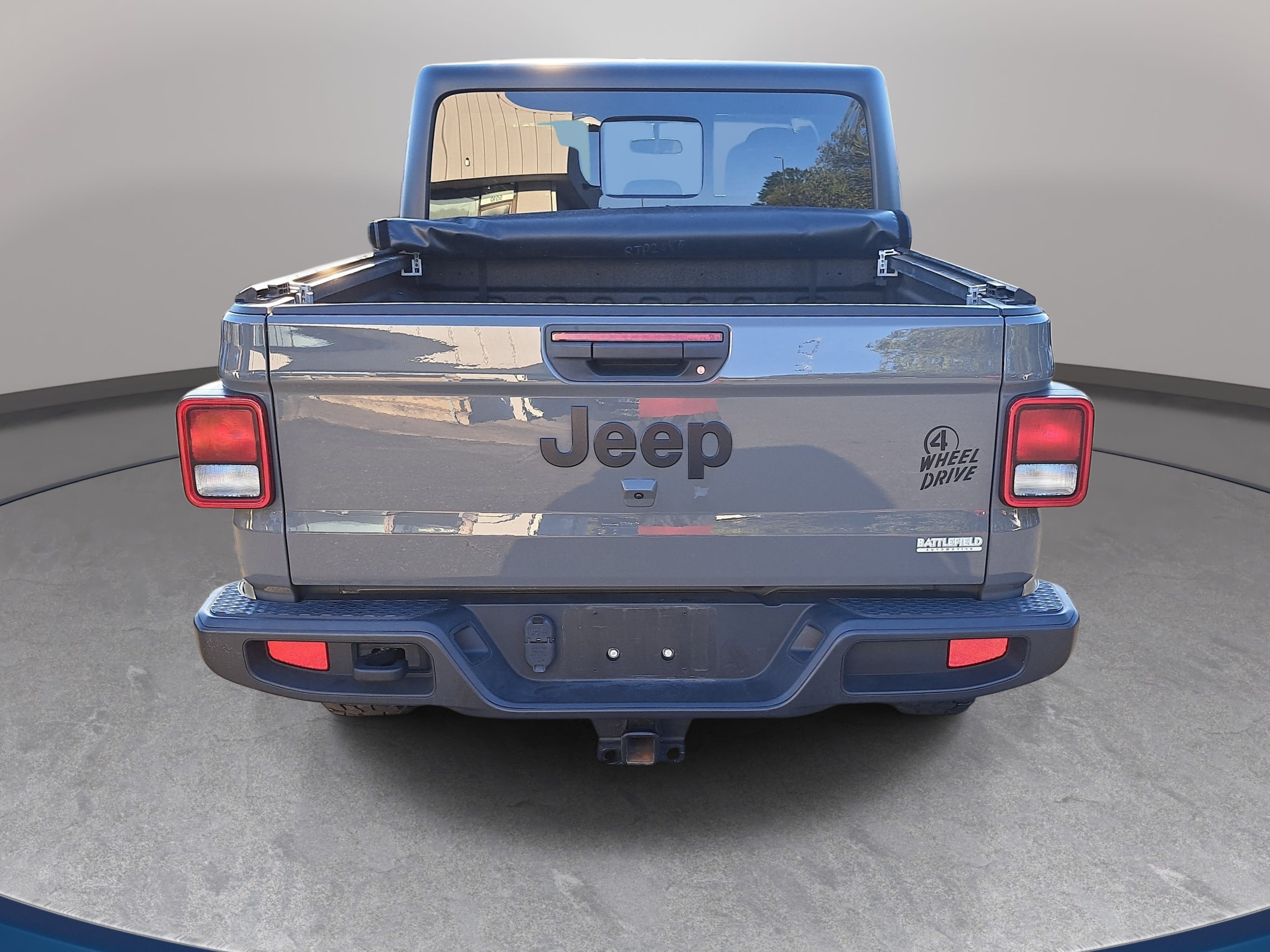 Used 2021 Jeep Gladiator Sport AWD/4WD image 6