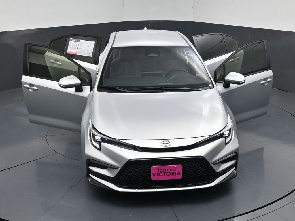 Used 2026 Toyota Corolla SE image 24