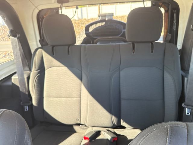 Used 2019 Jeep Wrangler Sport image 22