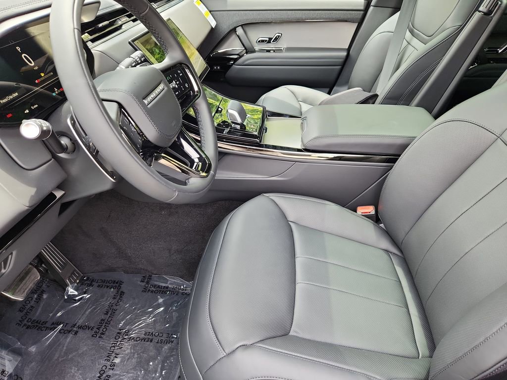 New 2025 Land Rover Range Rover Sport Dynamic SE image 23