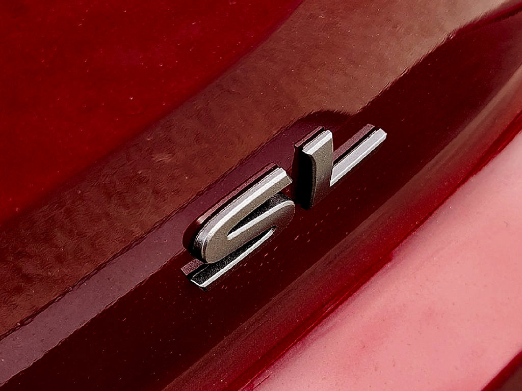 New 2026 Nissan Pathfinder SL FWD image 12