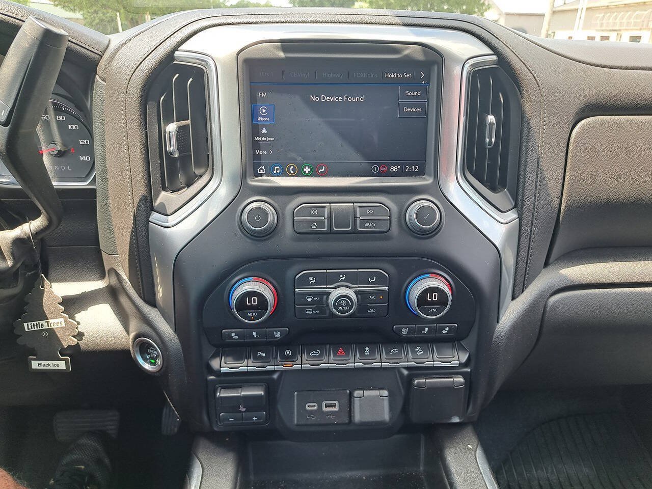 Used 2022 Chevrolet Silverado 1500 LTZ AWD/4WD image 10