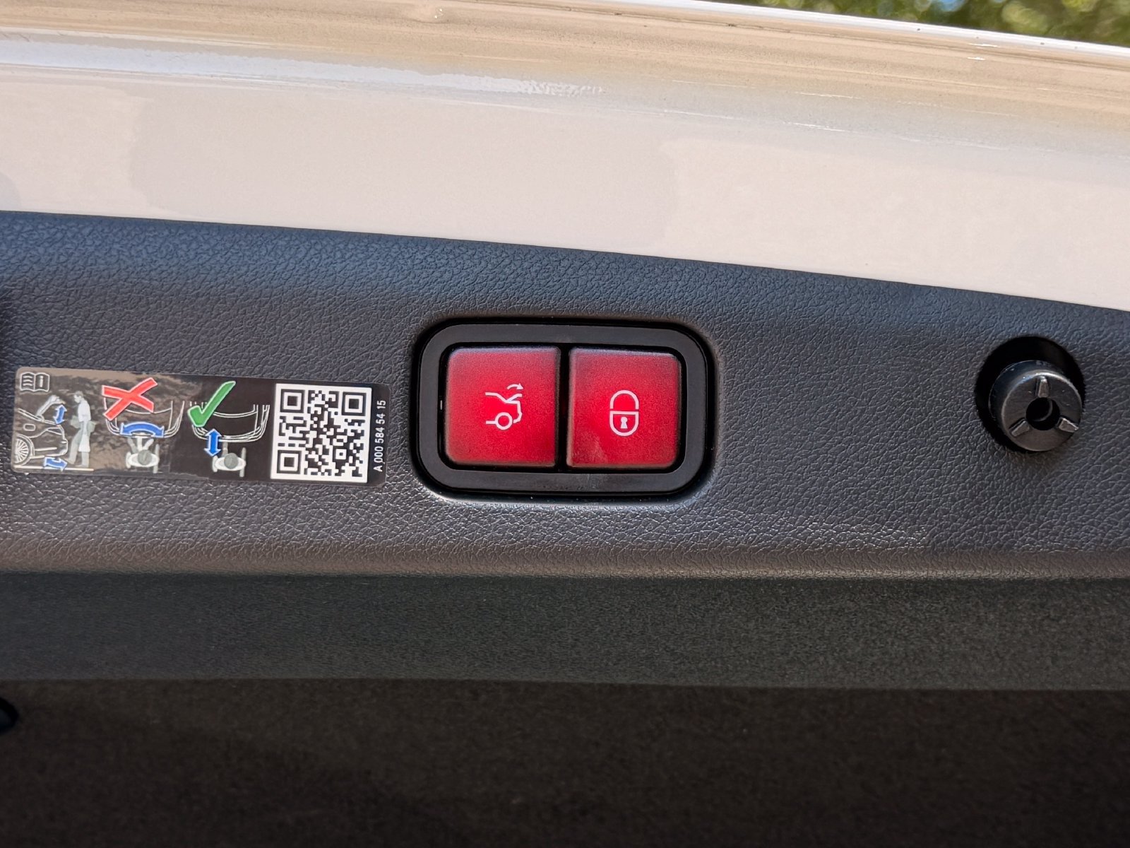Certified 2024 Mercedes-Benz E 450 4MATIC Sedan image 18